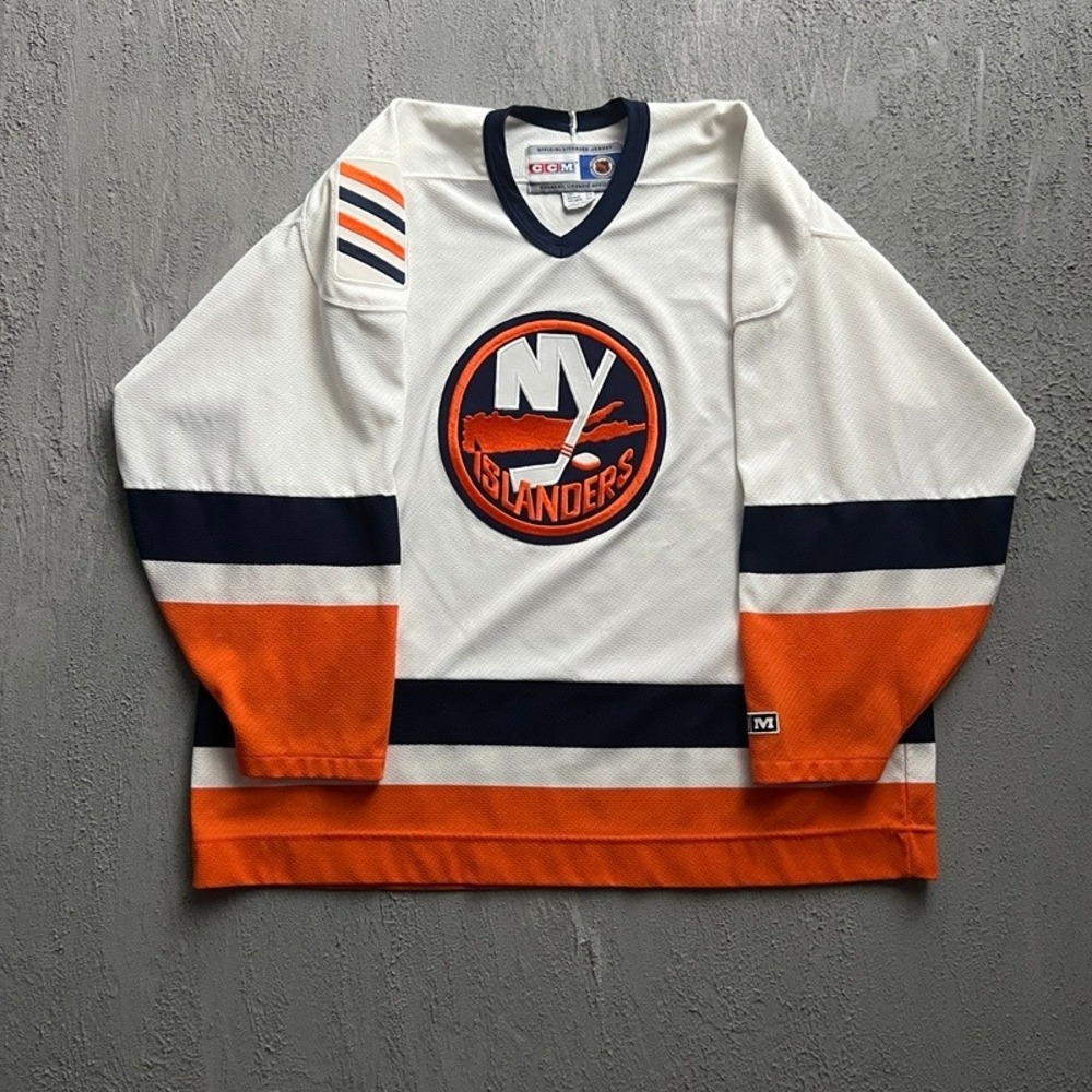 Vintage New York Islanders Jersey XXL White 1990s NHL Hockey CCM